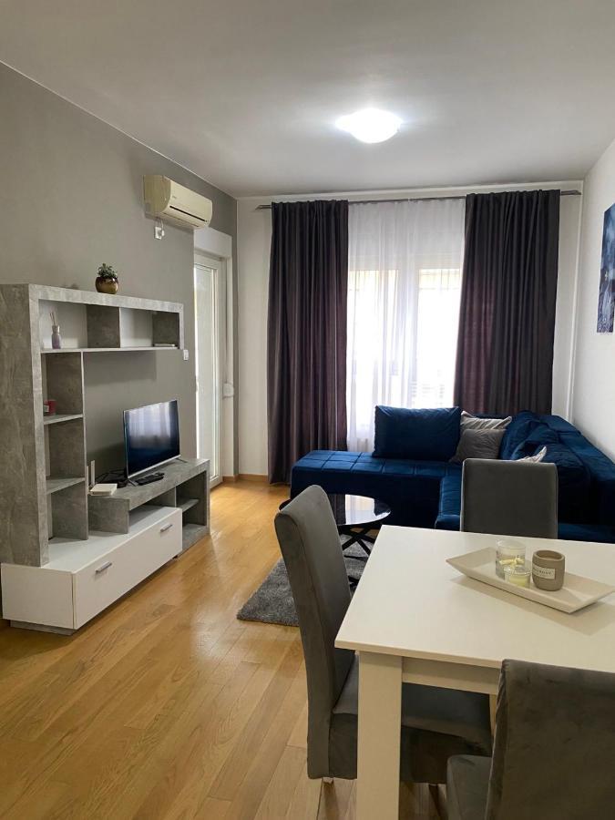 Falcon Lägenhet Banja Luka Exteriör bild